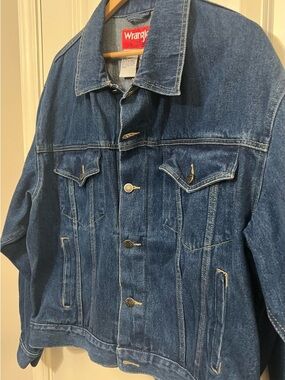 Vintage Men’s Wrangler Blue Denim Jacket Size, Embroidered Classic Red Roadster